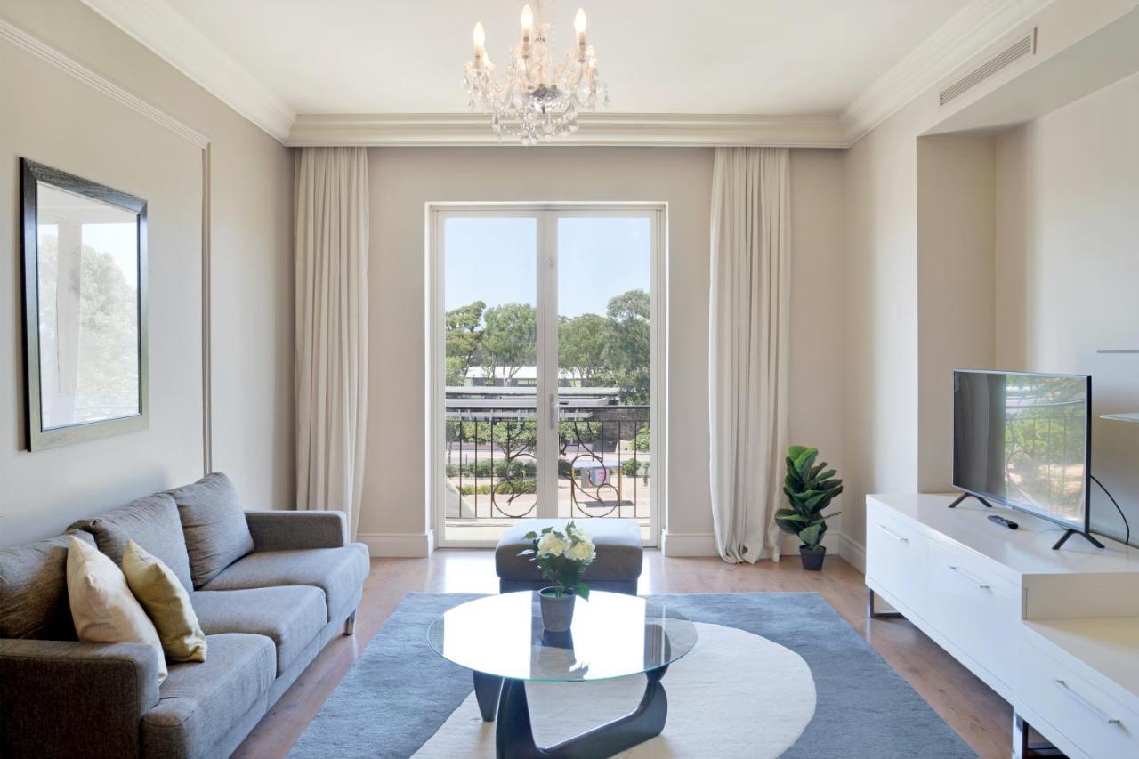 204 - 2bdr Close To V&a Waterfront Apartment *